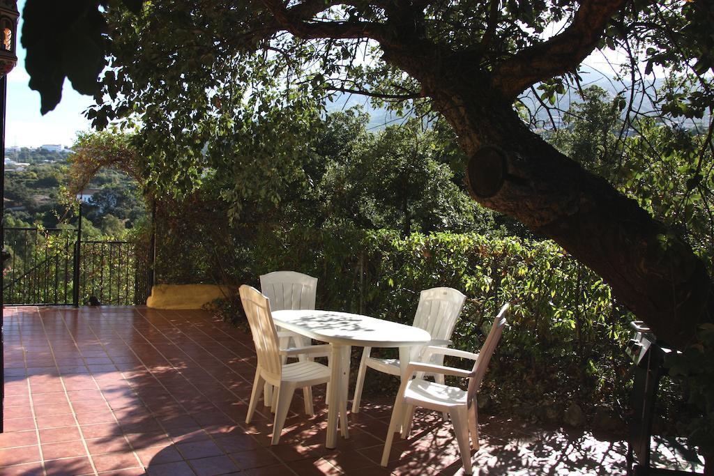 El Roble Holidays Альхаурин-эль-Гранде Экстерьер фото